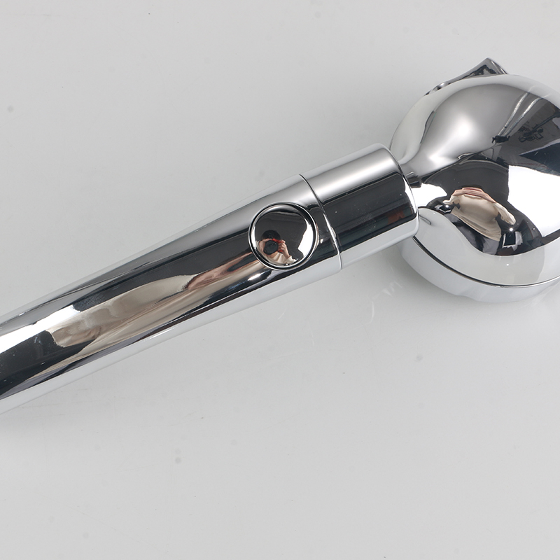 Vad gör en rostfri duschslang mer hållbar än vanliga slangar?